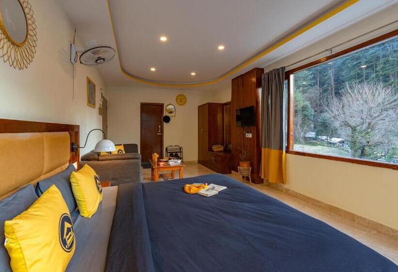 Номер Deluxe с Балконом, The Hosteller Kasol, Parvati Valley
