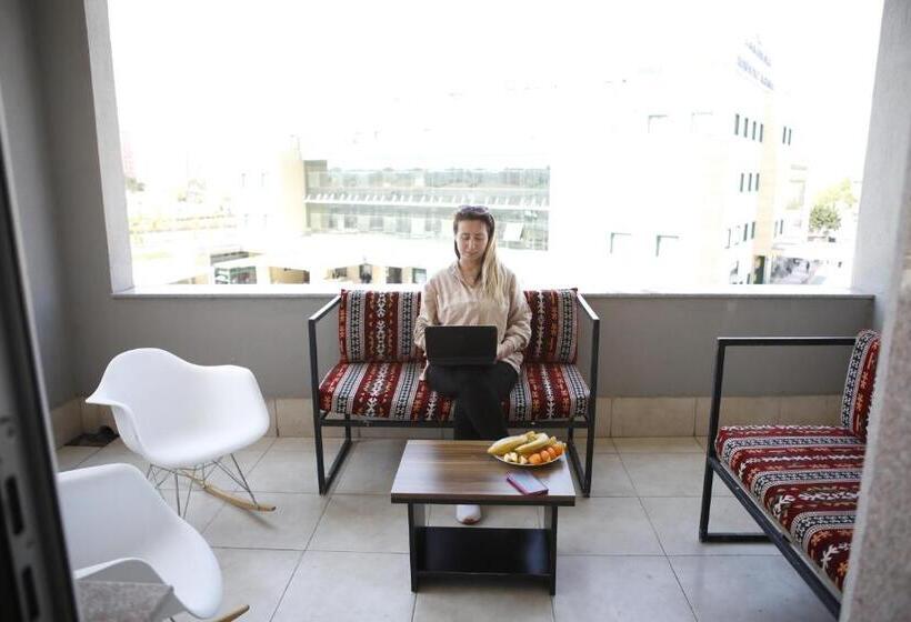 豪华三人间, Safir Hotels Silivri