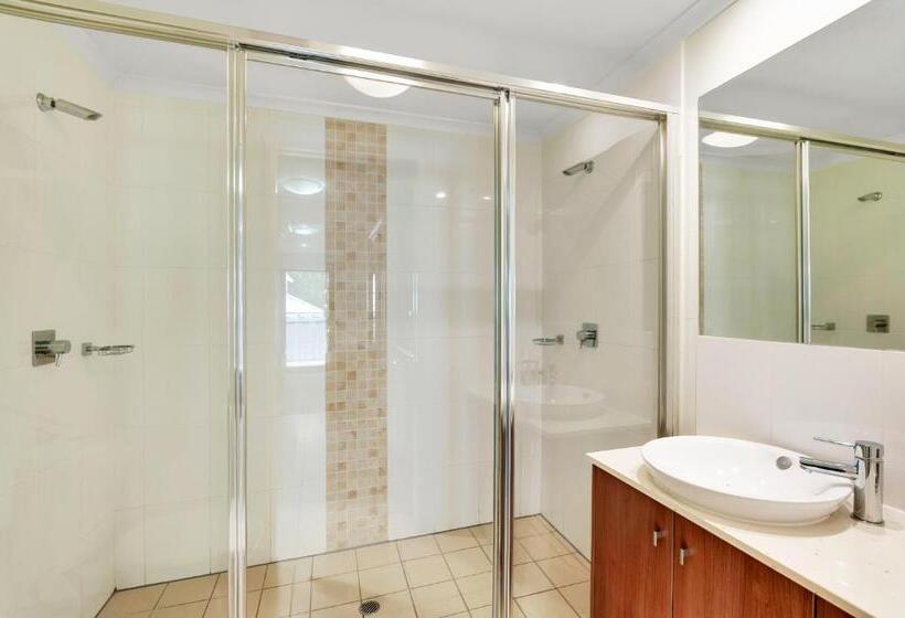 Апартаменты 2 Спальни, Elysium Apartments
