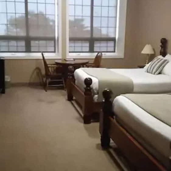 Номер Стандарт 2 Двуспальные Кровати, Seacliffe Inn