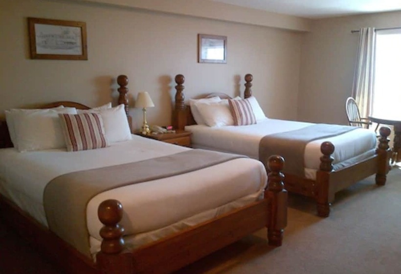Номер Стандарт 2 Двуспальные Кровати, Seacliffe Inn