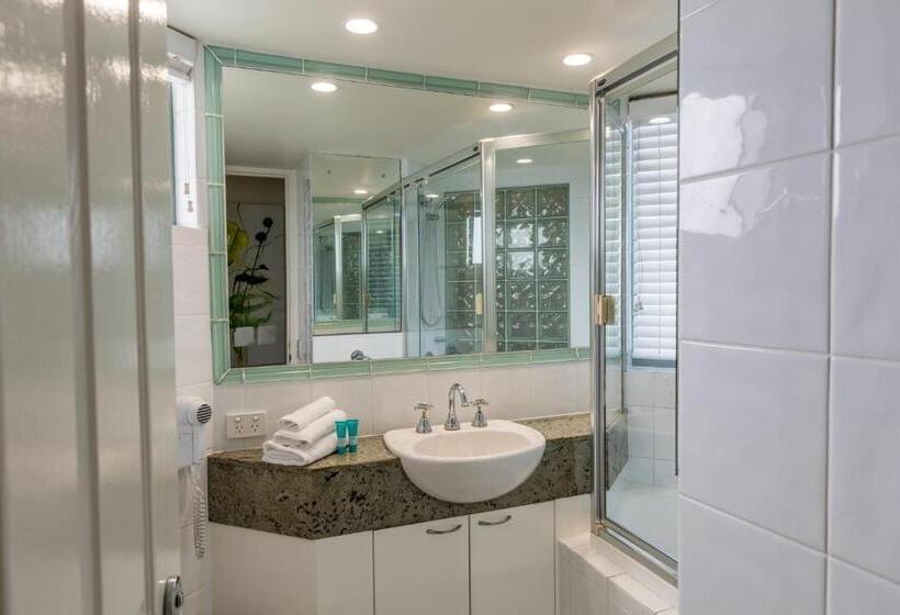 Апартаменты 2 Спальни Вид на Море, Malibu Apartments