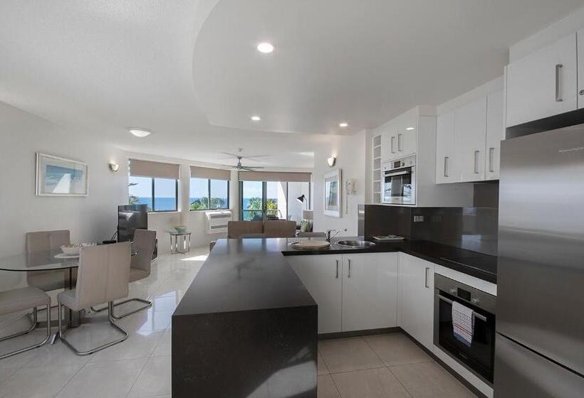 Апартаменты Deluxe 2 Спальни Вид на Море, Malibu Apartments