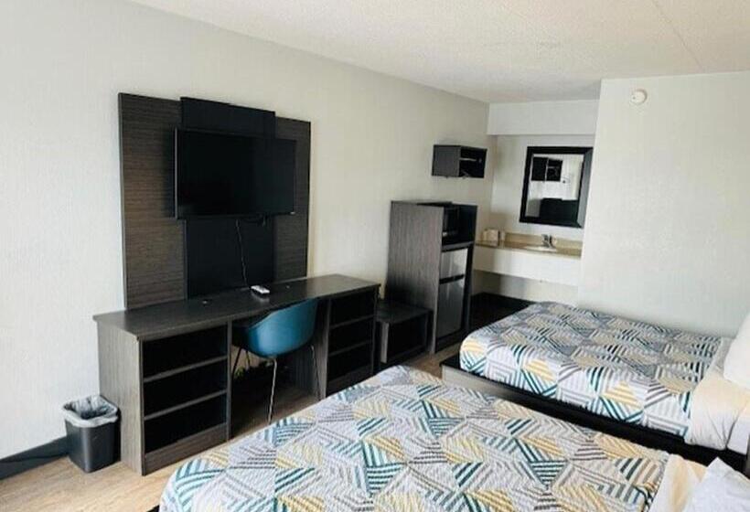 Четырехместный Номер Стандарт, Motel 6 Cedar Rapids, Ia