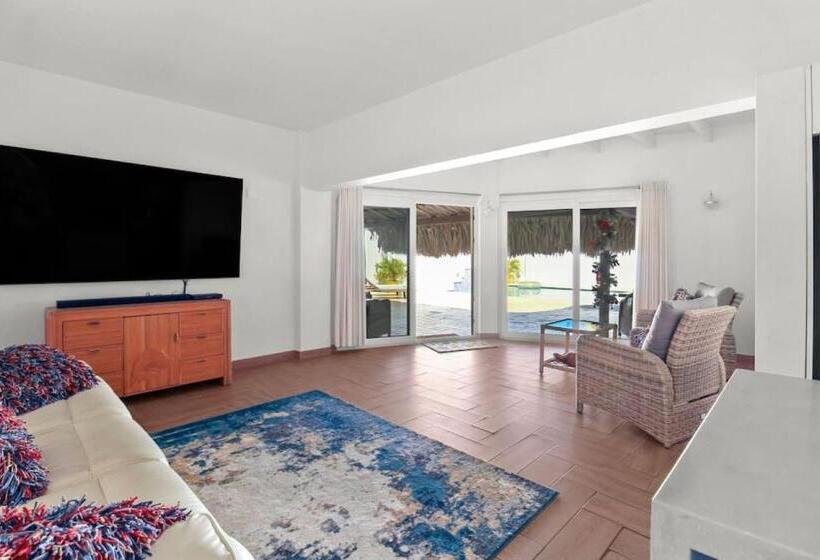 آپارتمان لوکس 1 خوابه, Beach Walk Residences