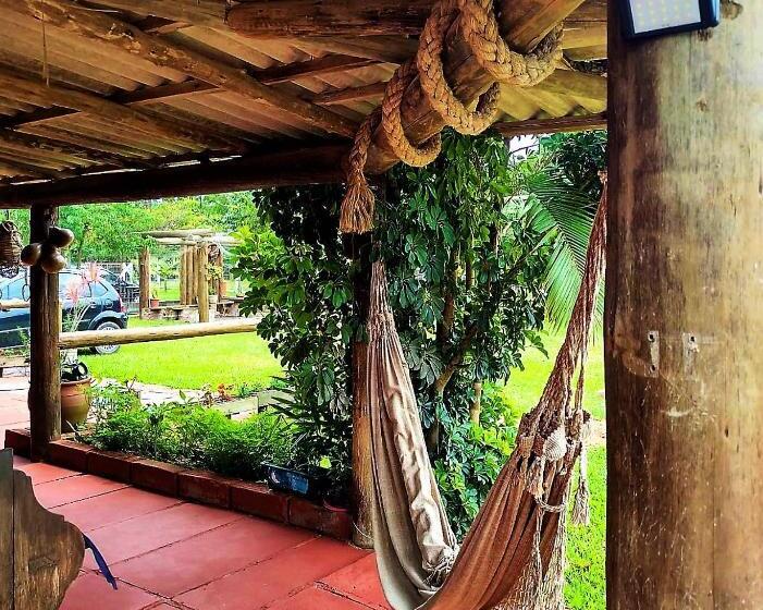 베이직 3인 룸, Hostel Casa Da Pedra Chata