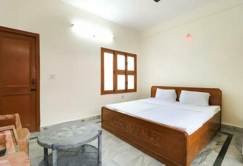 Номер Deluxe, Goroomgo Bhameshwari Haridwar Near Vaishno Devi Temple