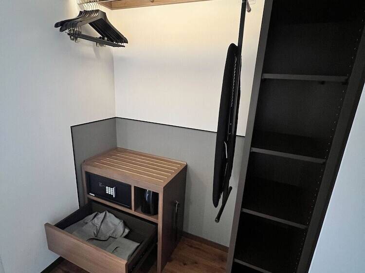 Номер Премиум, Citadines Harbour Front Yokohama
