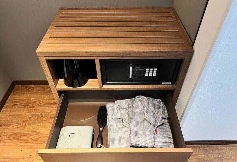 Студио Стандарт с Видом, Citadines Harbour Front Yokohama