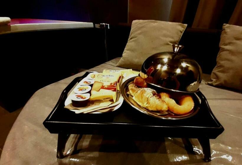 اتاق استاندارد با تخت بزرگ, Gold Suite&spa