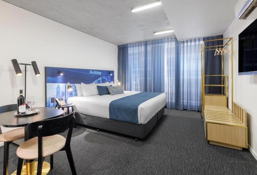 발코니가 있는 2 베드룸 아파트, Oaks Melbourne St Kilda Road