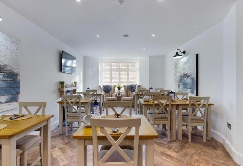 اتاق لوکس با تخت بزرگ, Driftwood Boutique Guest House