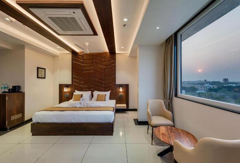 Люкс, Golden Leaf Resort