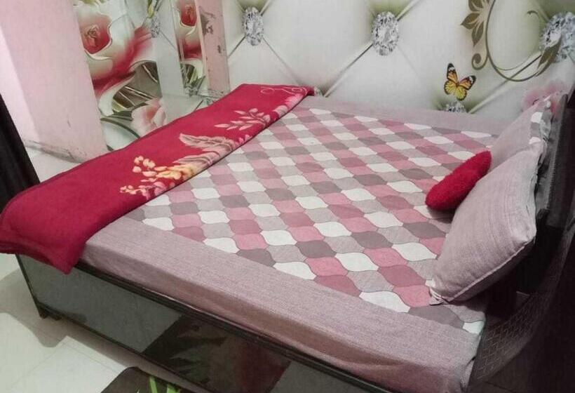 Трехместный Номер Классика, Oyo 70132 Mayur Guest House