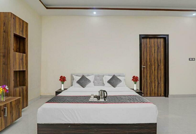 Cameră Triplă Clasică, Fabhotel The Gahmar Inn