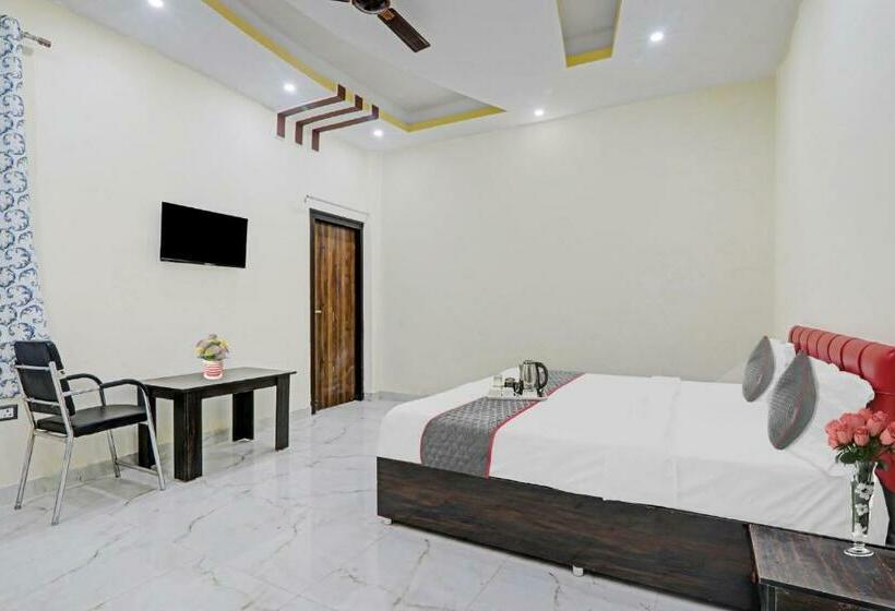 Cameră Triplă Clasică, Fabhotel The Gahmar Inn