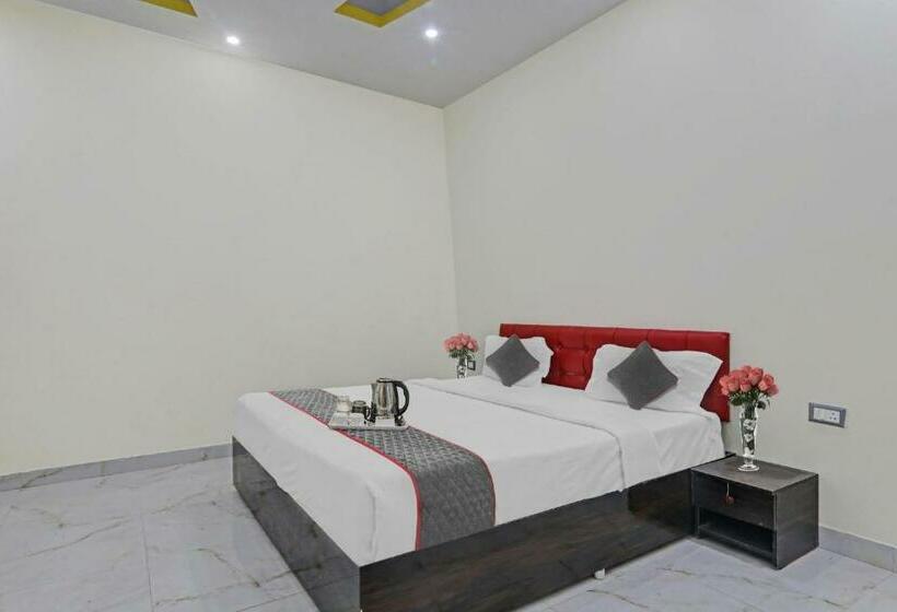 Cameră Triplă Clasică, Fabhotel The Gahmar Inn