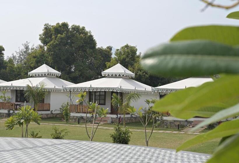 标准间带游泳池, Ananda Resort