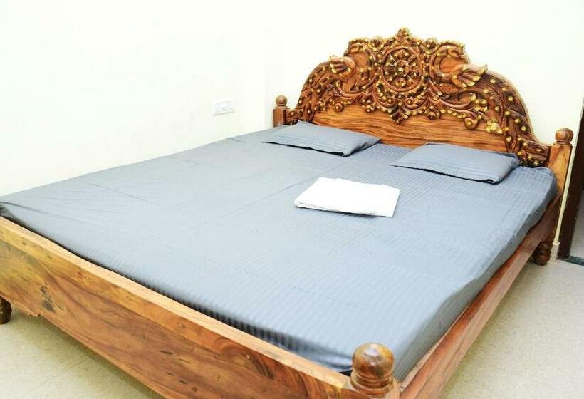 اتاق استاندارد با چشم‌انداز باغ, Dream Palace