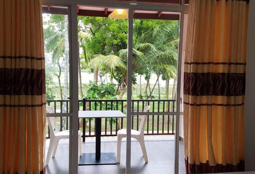 חדר משפחתי, Yala Viewer Bird Resort And Safari