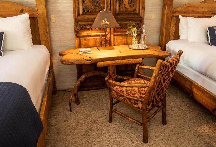 Номер Стандарт, Bentwood Inn
