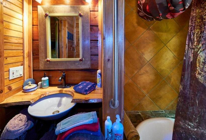 Стандартный Номер Кровать Кинг, Creekwalk Inn Bed And Breakfast With Cabins