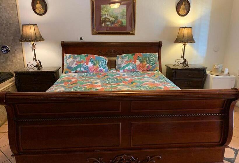Люкс Кровать Кинг, Chantico Inn