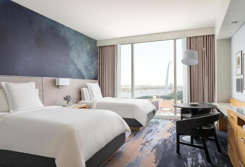 장애인을 위한 스탠다드 룸, Four Seasons  St Louis