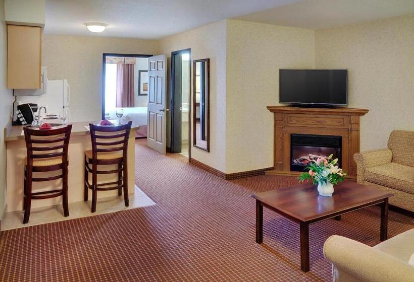 Люкс Кровать Кинг, Pomeroy Inn & Suites Fort St. John