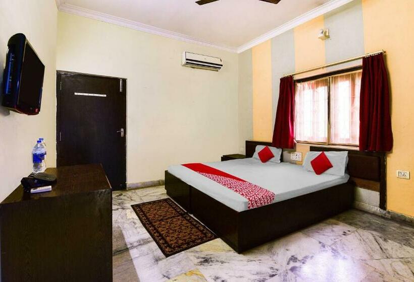 Номер Стандарт, Oyo 90099  Grand Beach