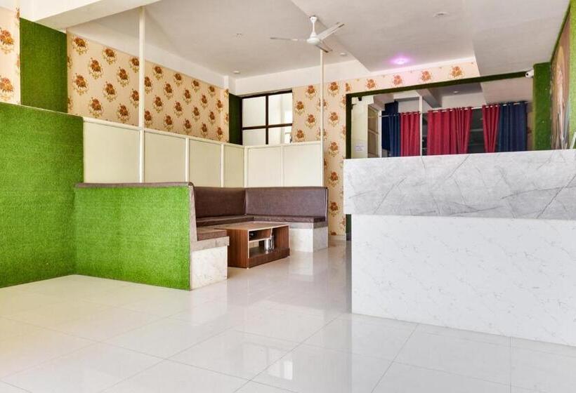 Номер Стандарт, Oyo 90099  Grand Beach