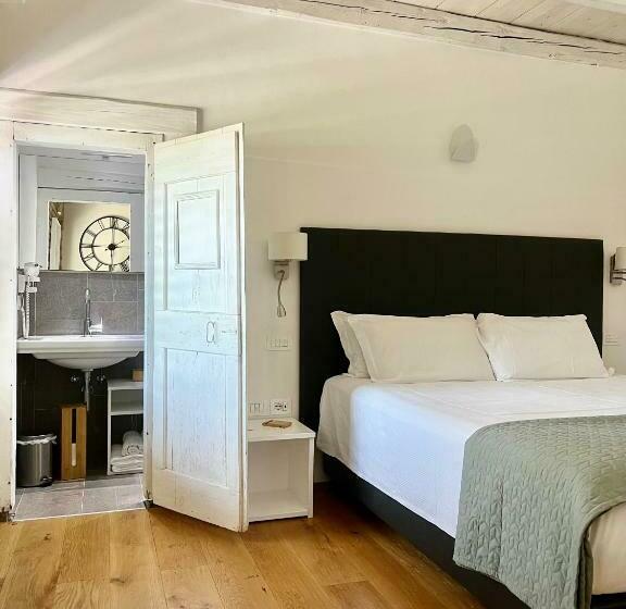 اتاق لوکس, B&b La Corte Dei Vizi