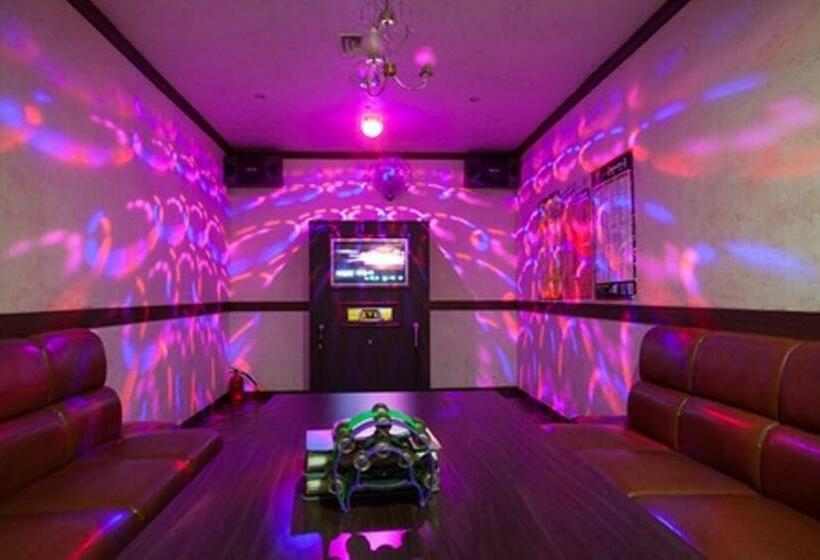 Семейный Номер, Bugok Ilsung Condo
