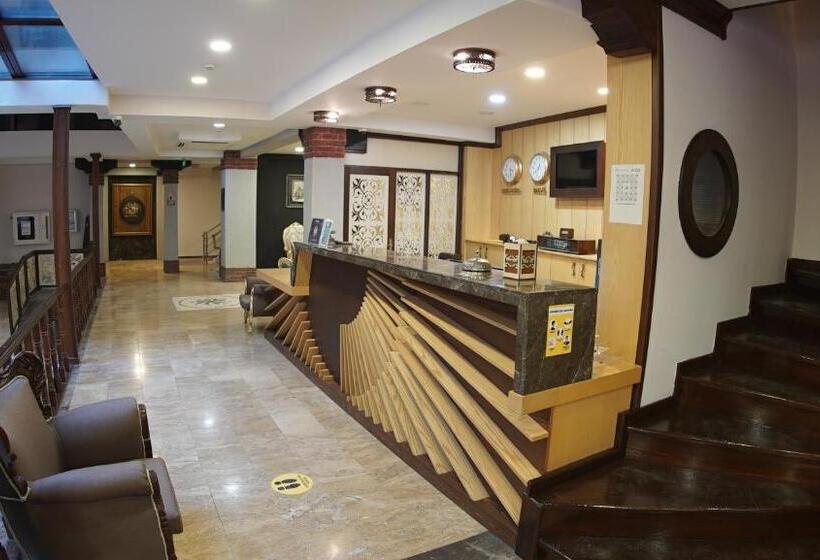 Четырехместный Номер Стандарт, Bursa Grand Fami̇ly Hotel & Spa