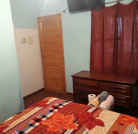 غرفة قياسية, Residencial Shalom