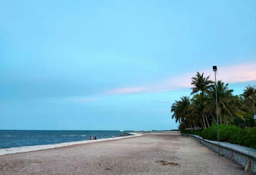 اتاق لوکس, เรนคอนโด ใกล้ ทะเลชะอำ หัวหิน By Napatsogood