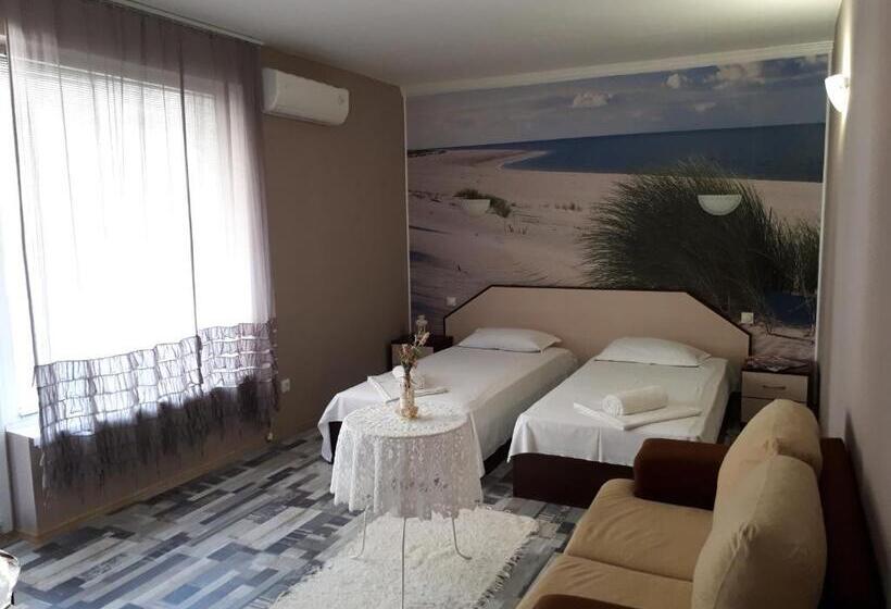 Семейный Номер, Guest House Orchidea