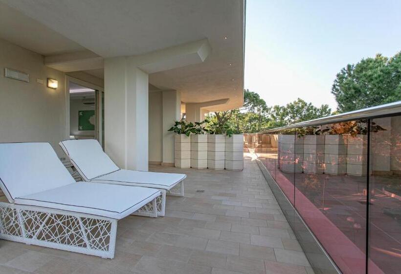 Люкс, Paradiso Hotel Bovelacci