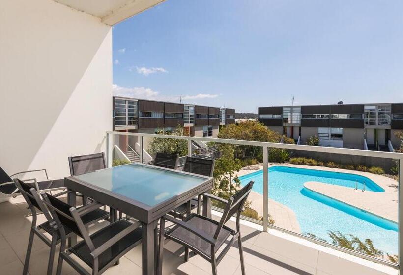 Апартаменты 2 спальни Вид на Бассейн, Coast Resort Merimbula