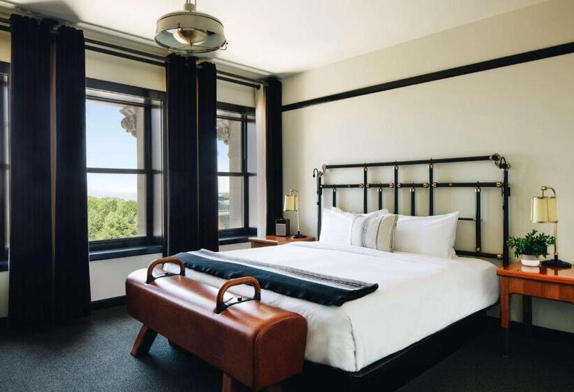 Номер Стандарт Двуспальная Кровать Вид на Парк, Chicago Athletic Association, Part Of Hyatt