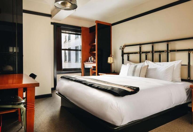 Номер Deluxe Кровать Кинг, Chicago Athletic Association, Part Of Hyatt