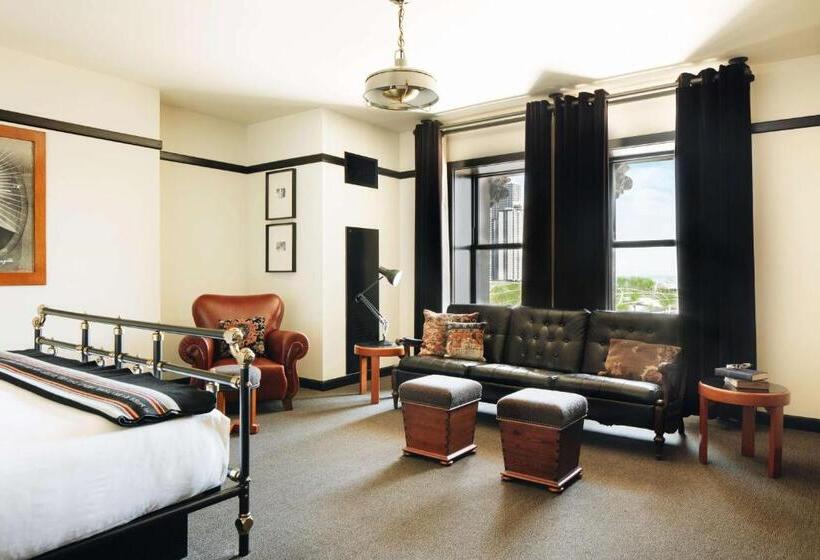 Полулюкс Кровать Кинг, Chicago Athletic Association, Part Of Hyatt
