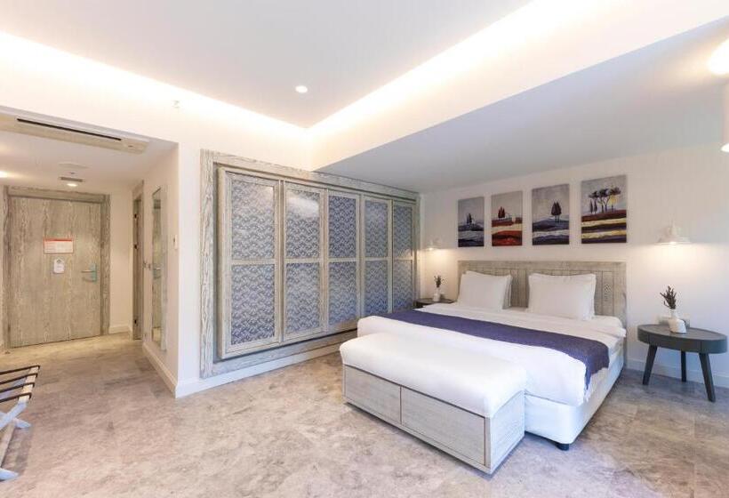 Номер Superior с Видом, D   Resort Ayvalık