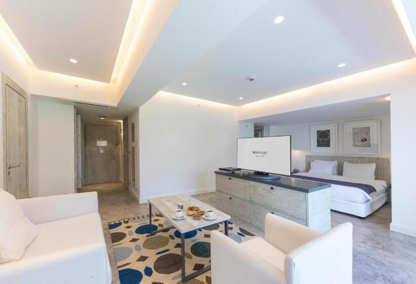 Номер Deluxe Вид на Море Боковой, D   Resort Ayvalık