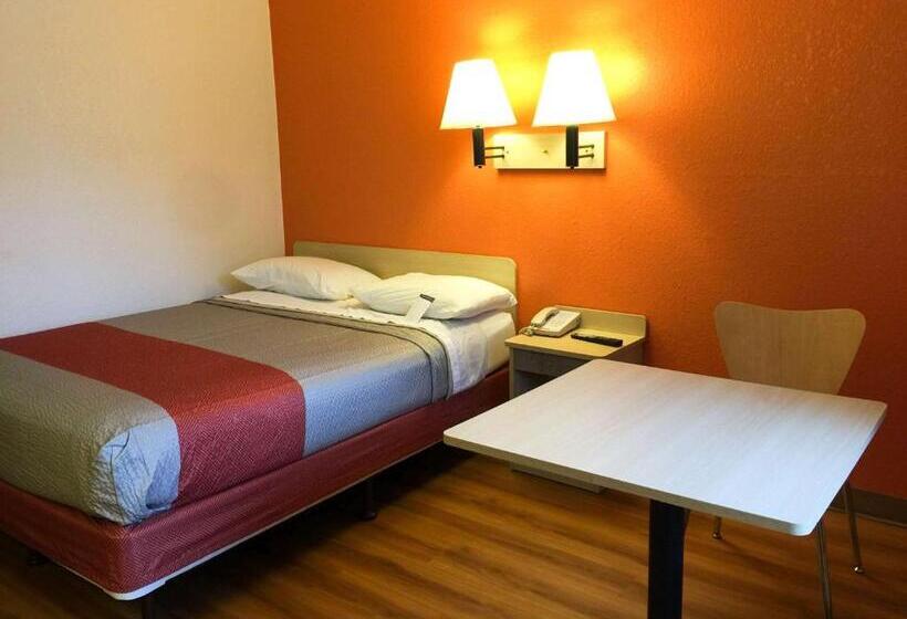 장애인을 위한 스탠다드 룸, Motel 6roseville, Mn  Minneapolis North