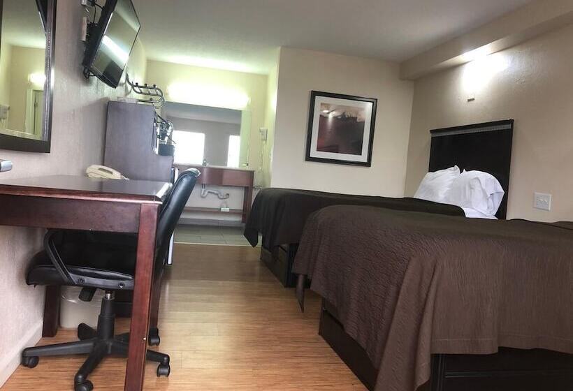 Номер Deluxe, Crossroads Inn