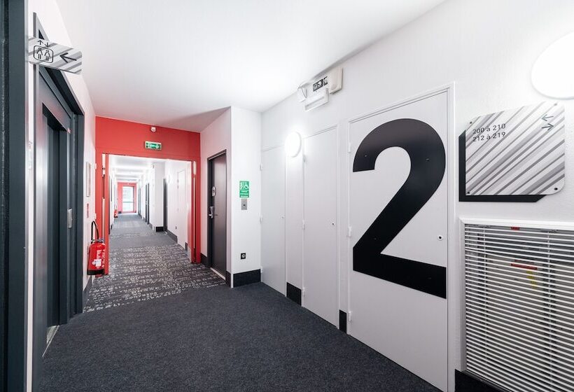 Номер Стандарт Трехместный, B&b Hotel Lille Grand Stade