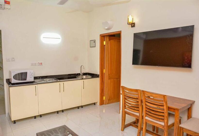 سوئیت با وان آب گرم, Best Western Jangwani Sea Breeze Resort