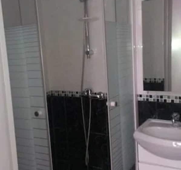اتاق استاندارد, Hipotel Paris Gambetta Republique