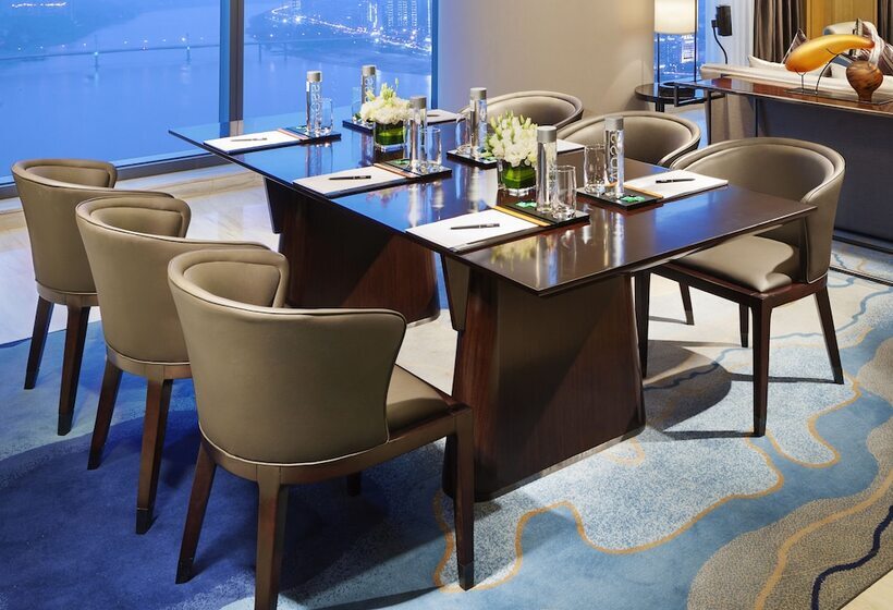Студио Executive, Hilton Zhuzhou